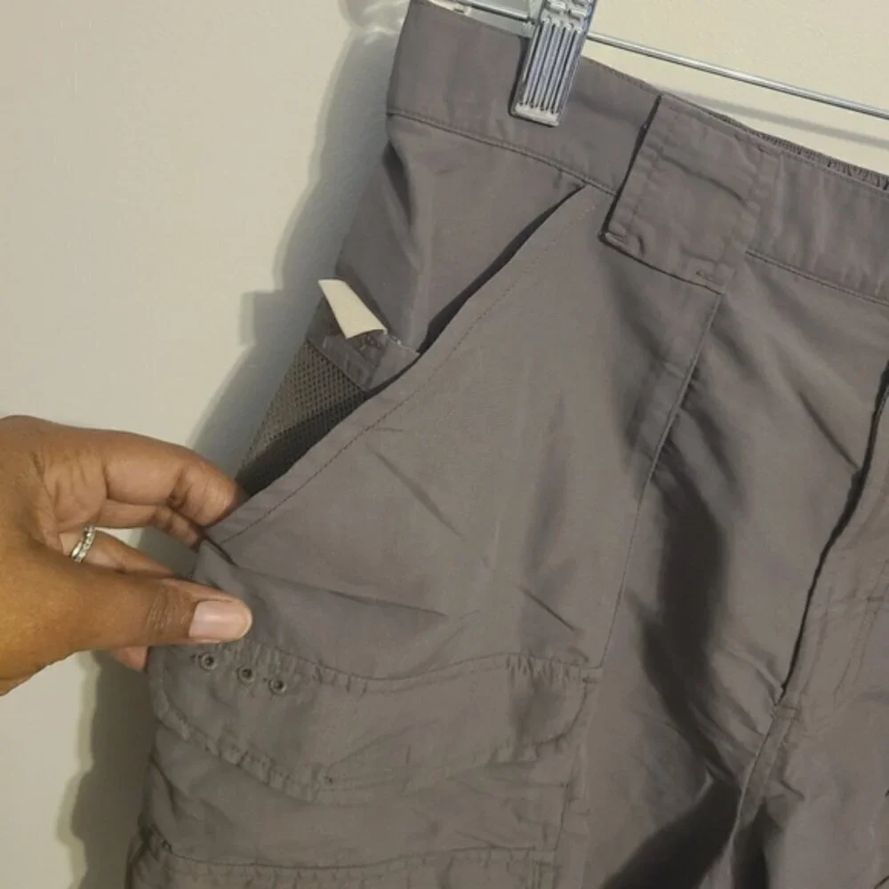 Columbia | Men's Gray Khaki Hiking or Fishing Shorts (Waist Size 36) - Picture 3 of 11